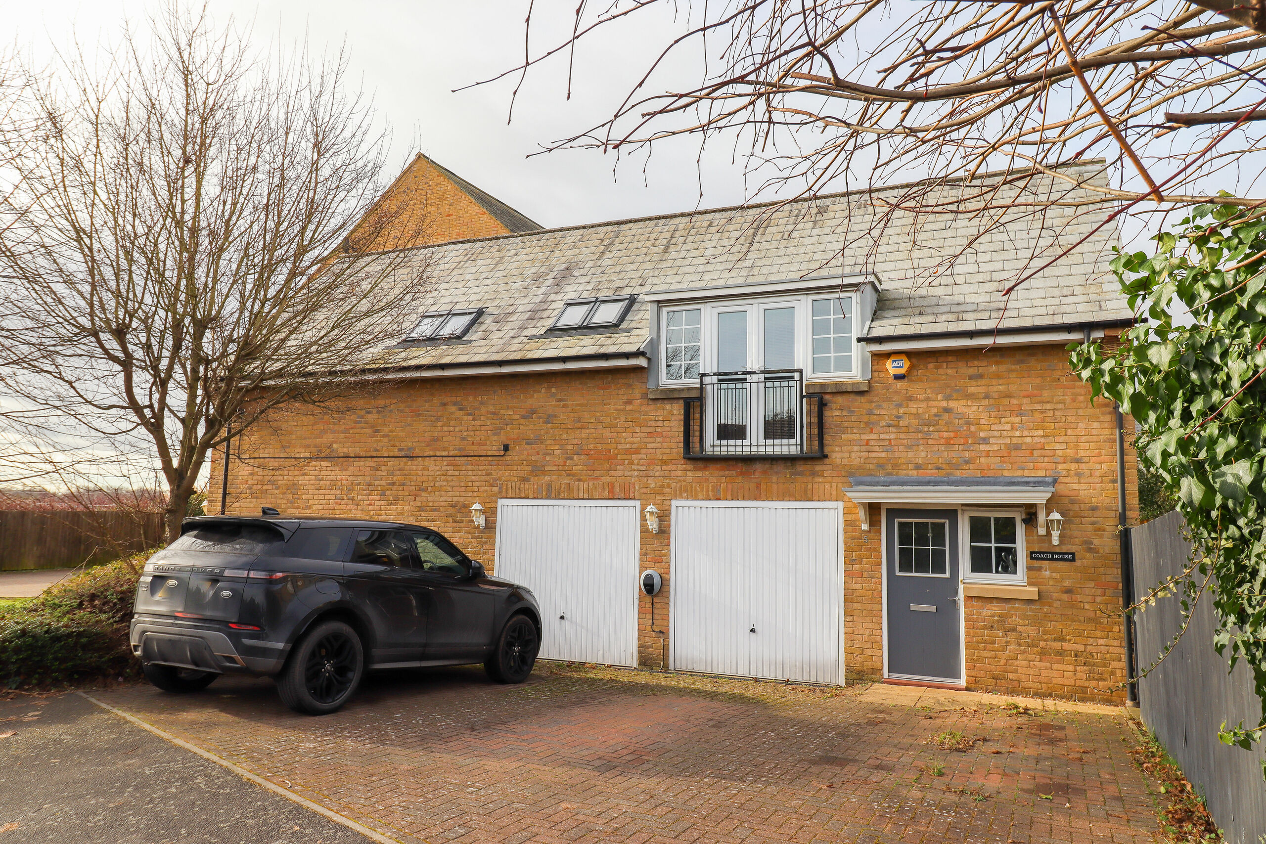 £250,000 2 bed Coach House St. Neots, Cambridgeshire