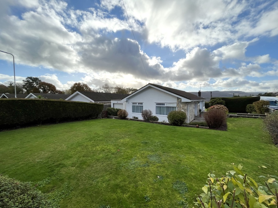Werfa Close, Abernant, Aberdare, Mid Property Details