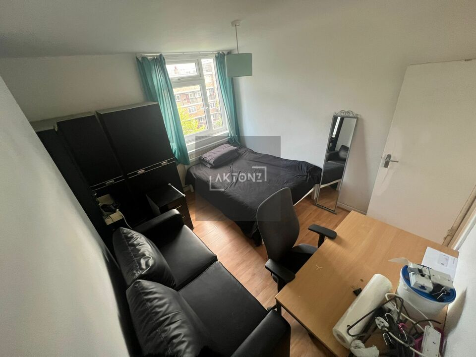 Buxton Court, Thoresby Street, Islington, London