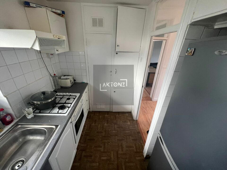 Buxton Court, Thoresby Street, Islington, London