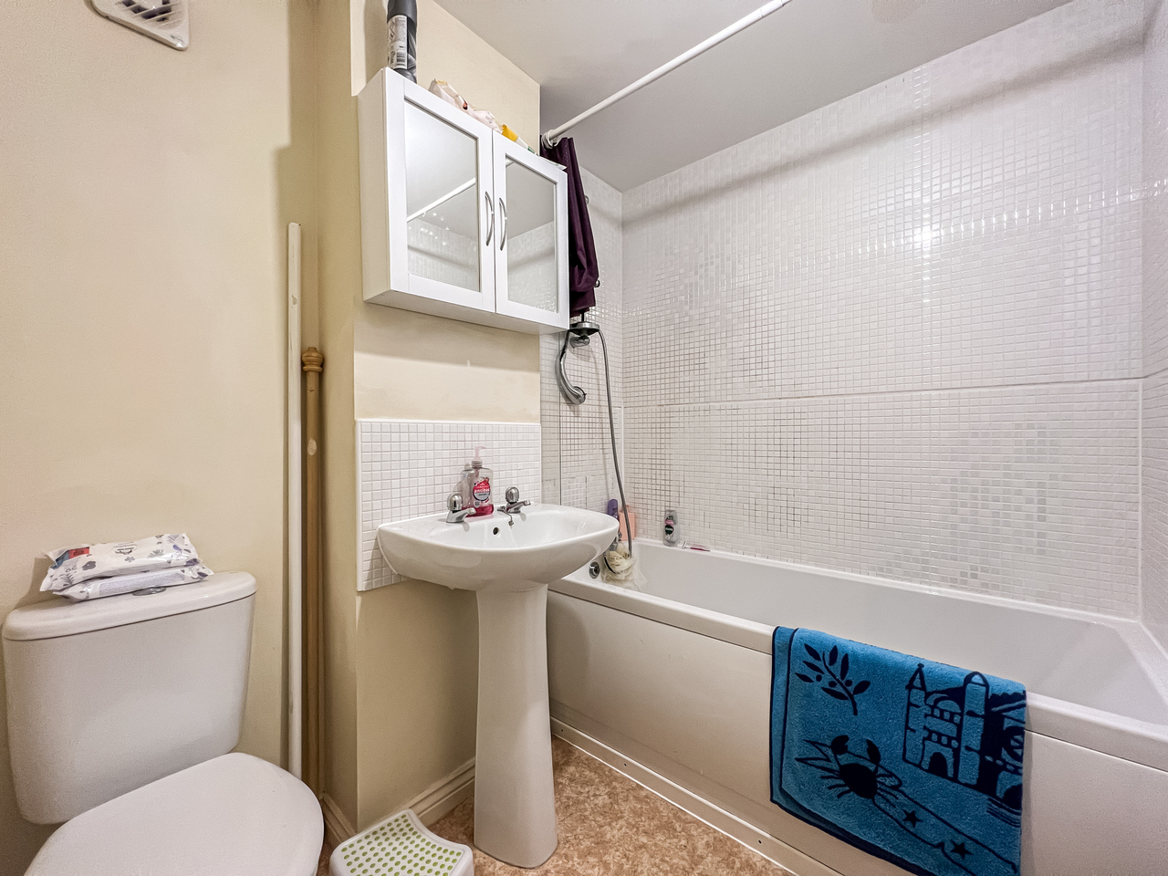 36 Staddlestone Circle - bathroom-2