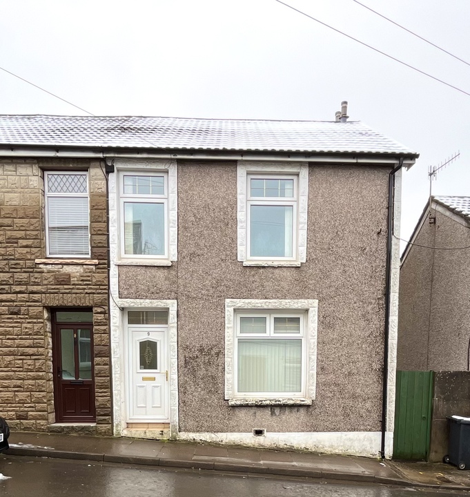 Harris Street, Hirwaun, Aberdare, Mid Property Details