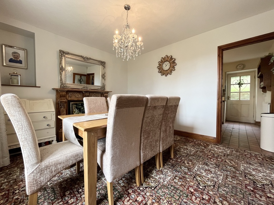 Kingsbury House, Kingsbury Place, Llwydcoed, Aberdare, Mid