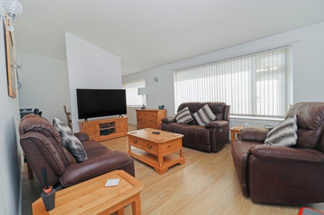 Bungalow for sale