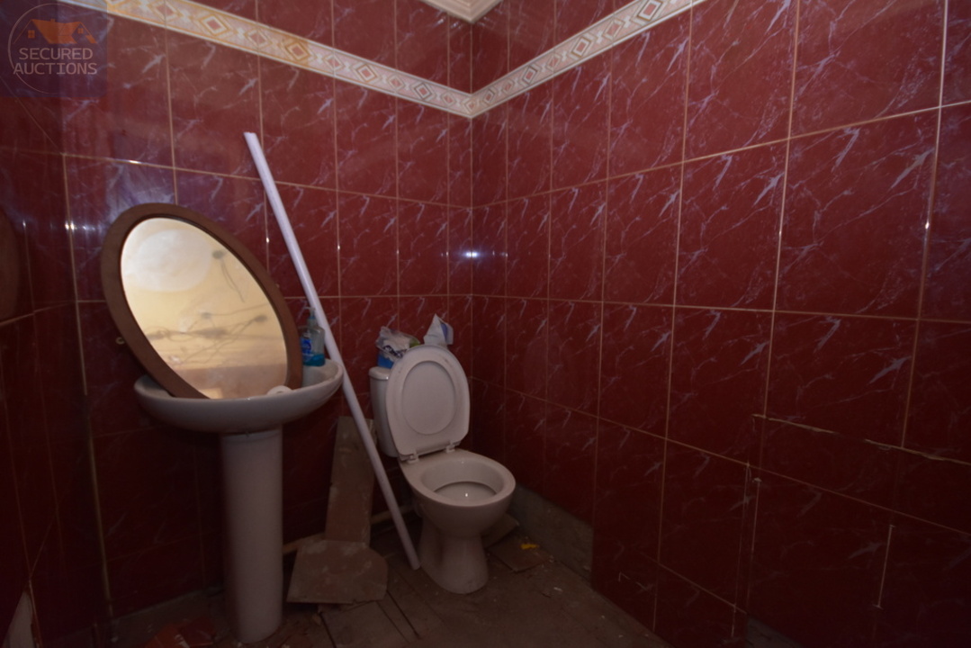 Blackburn Road, Lancashire Property Details