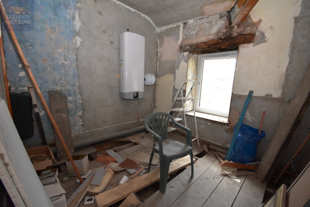 Blackburn Road, Lancashire Property Details