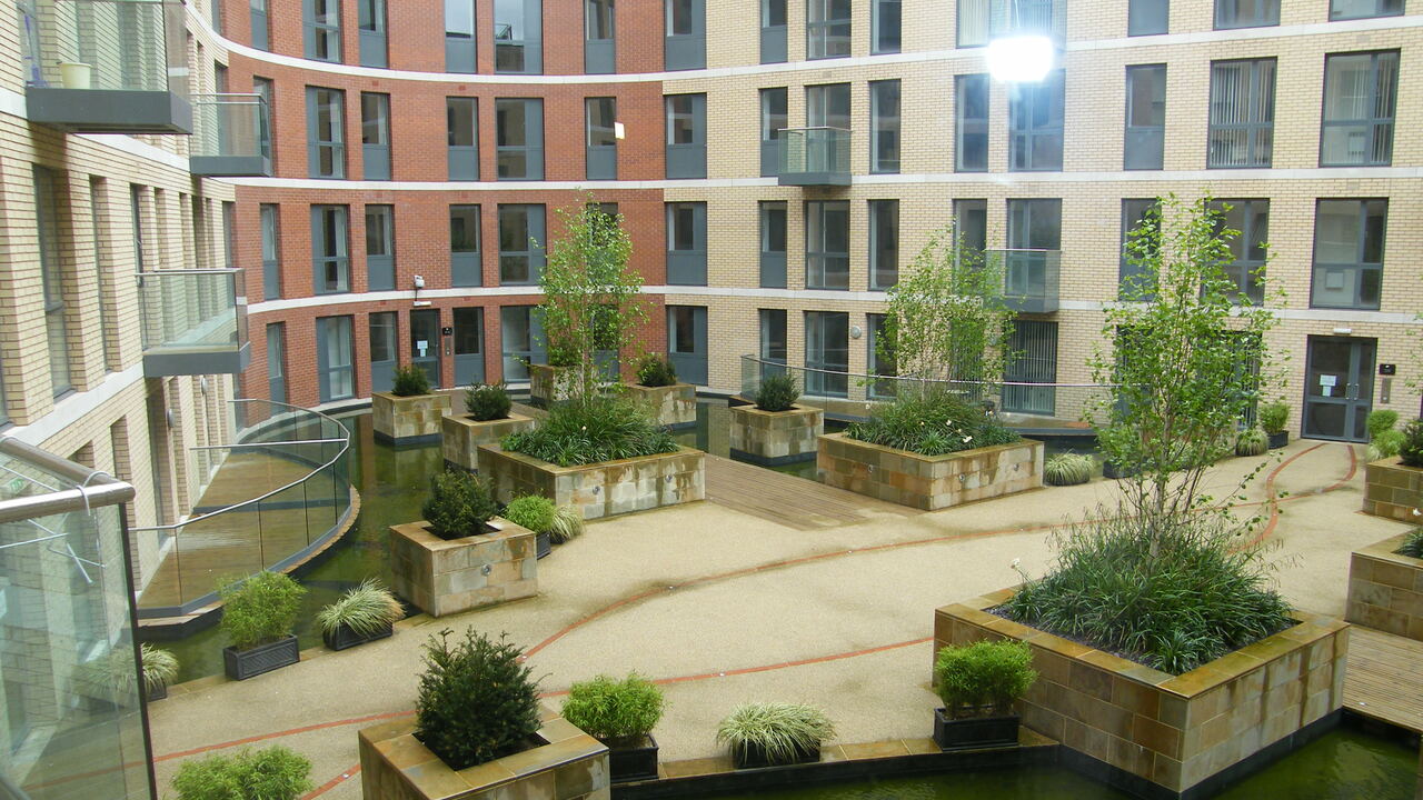 I-land Courtyard.JPG