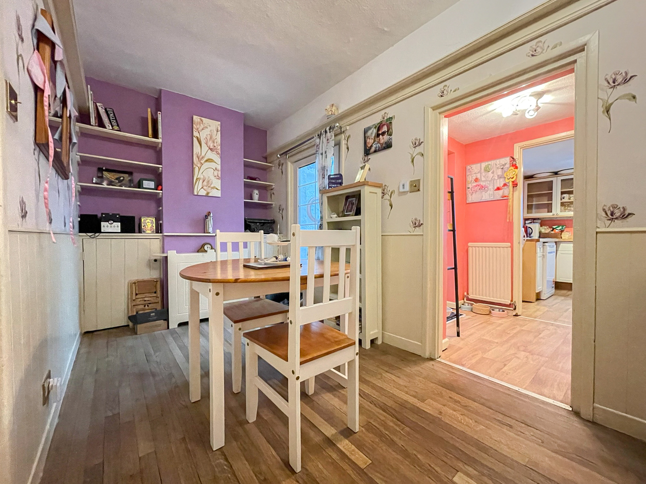 65 Old Eign Hill - Dining room