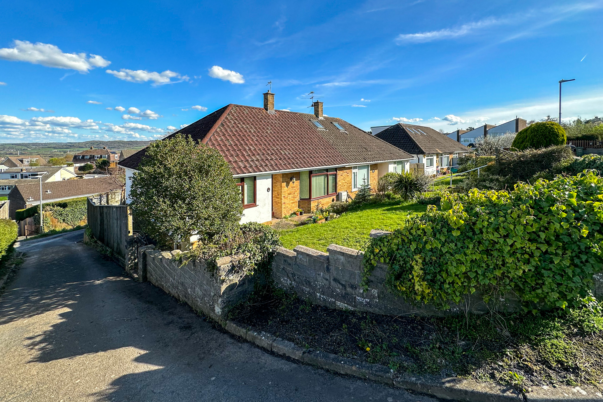 £315,000 2 bed Bungalow Portishead, North Somerset