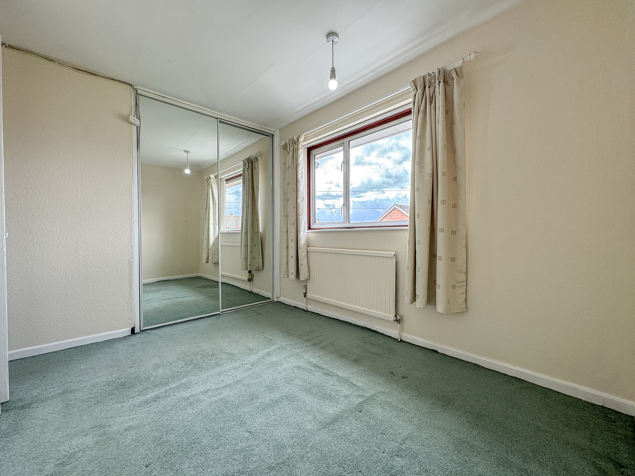 48 brampton road - bed 1 (2)