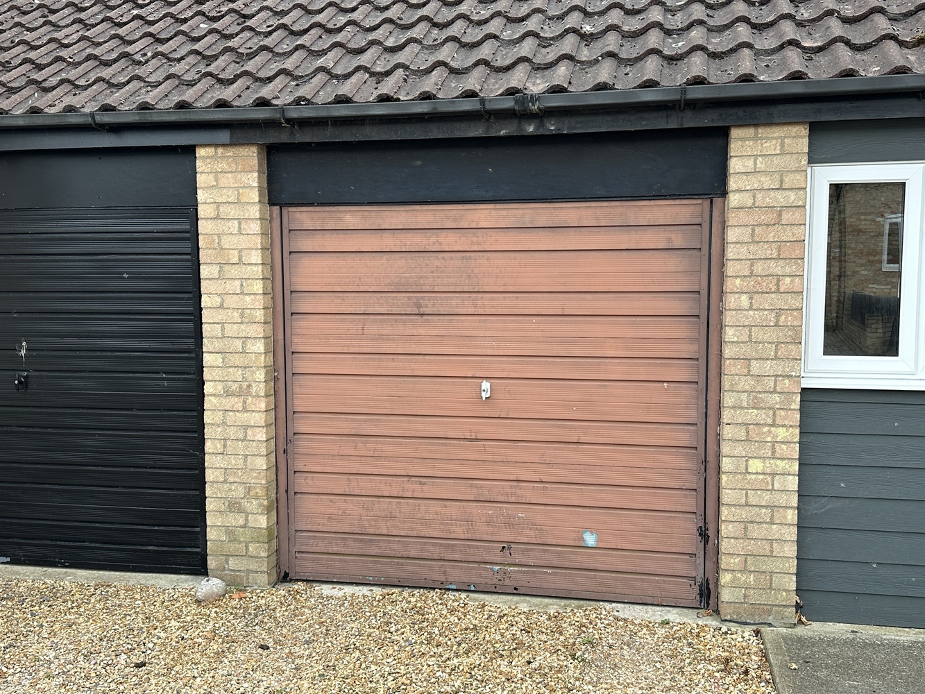 Garage.JPG