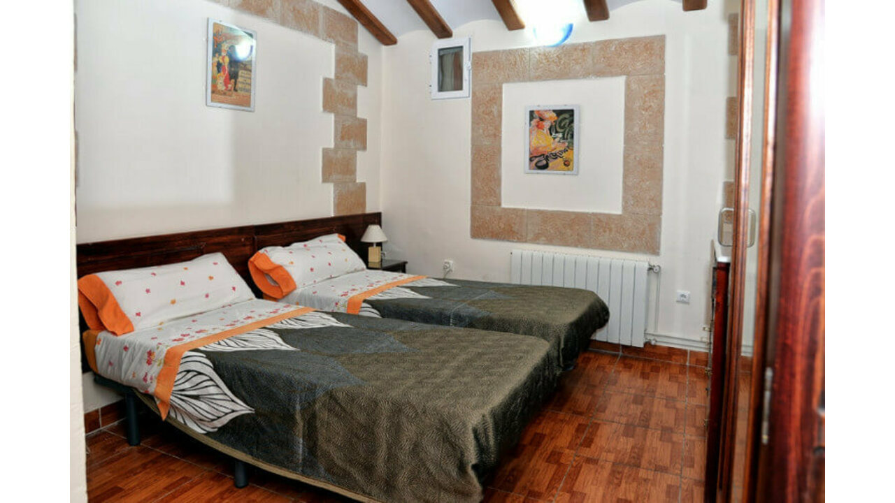 dormitorio-5-casa-rural-palomar-el-palomar-valencia