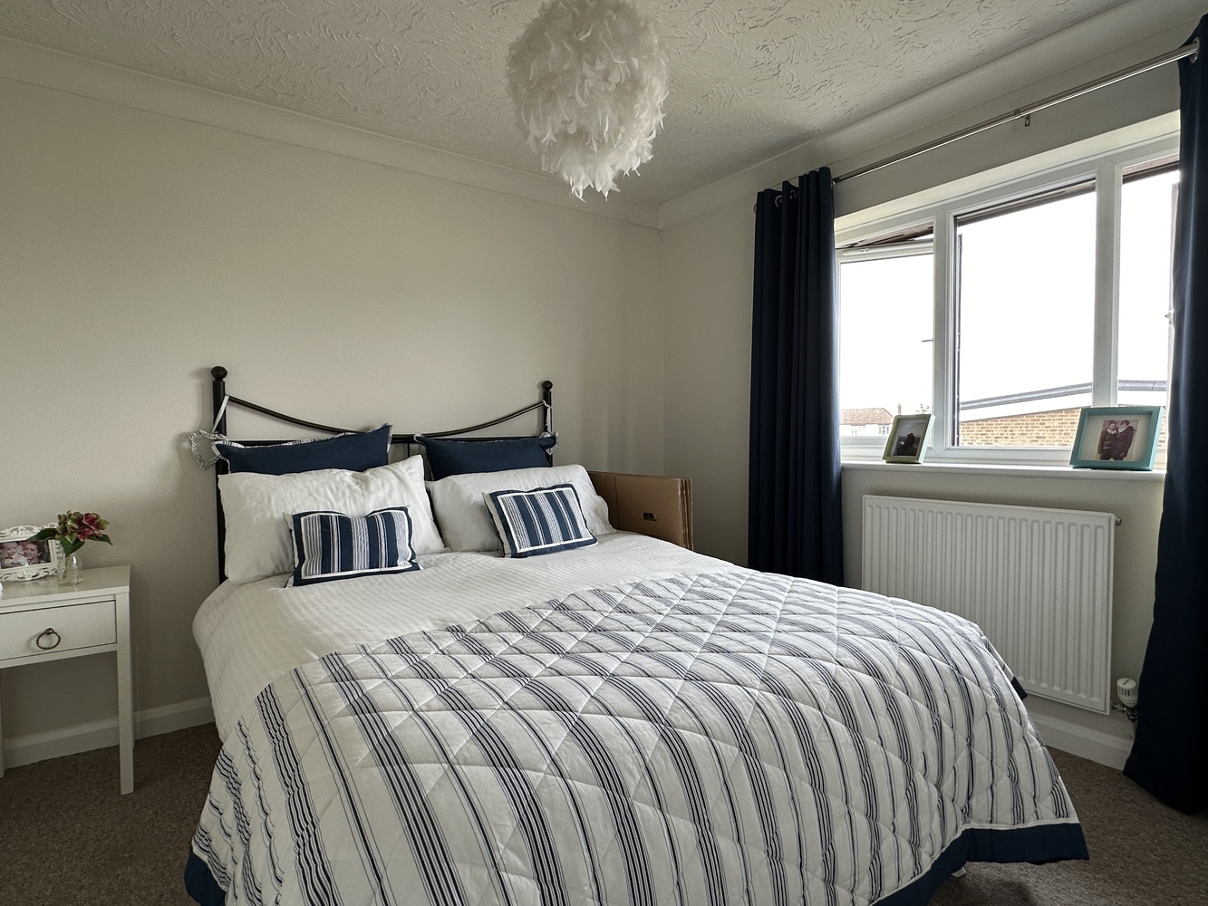Bedroom 2.JPG