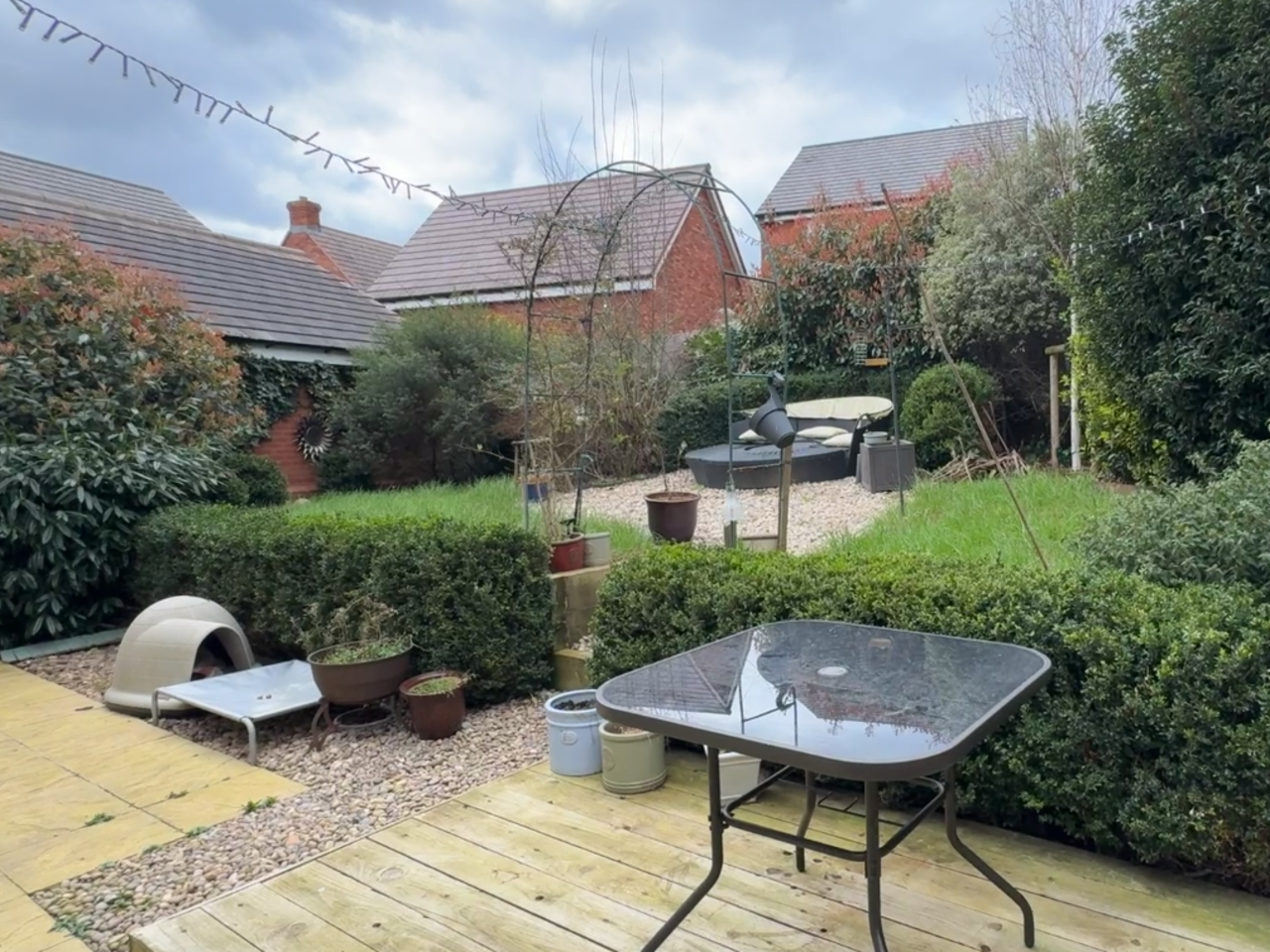 1 Avocet Road - Garden