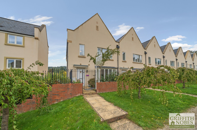 Ricardo Drive, Dursley, Gloucestershire, GL11