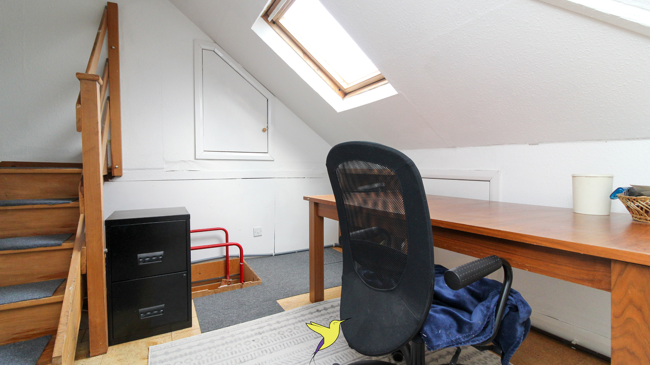 Loft room 1 office