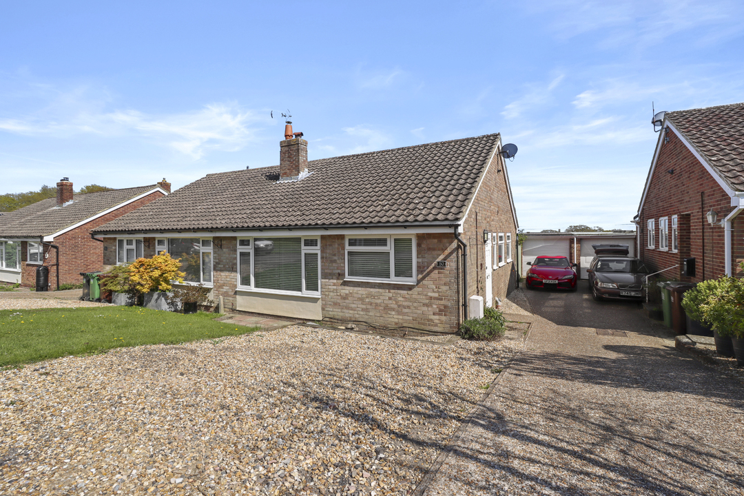 Grange Close, Horam, Heathfield, East Sussex Property Details