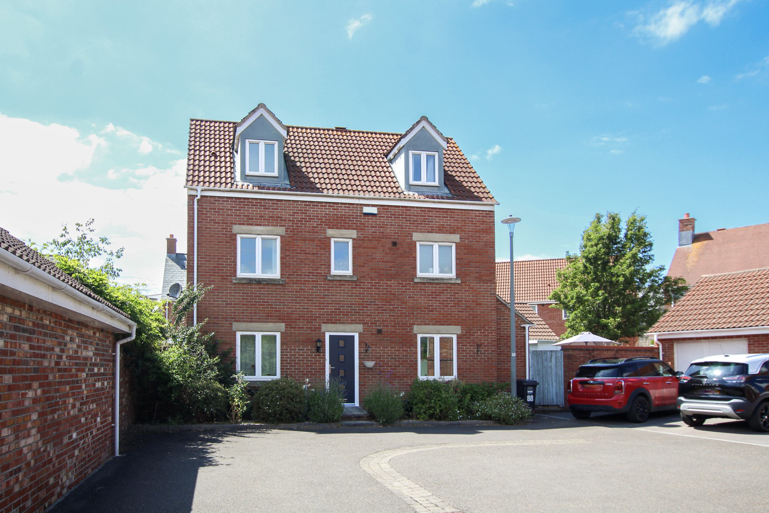 £525,000 4 bed Detached House Portishead