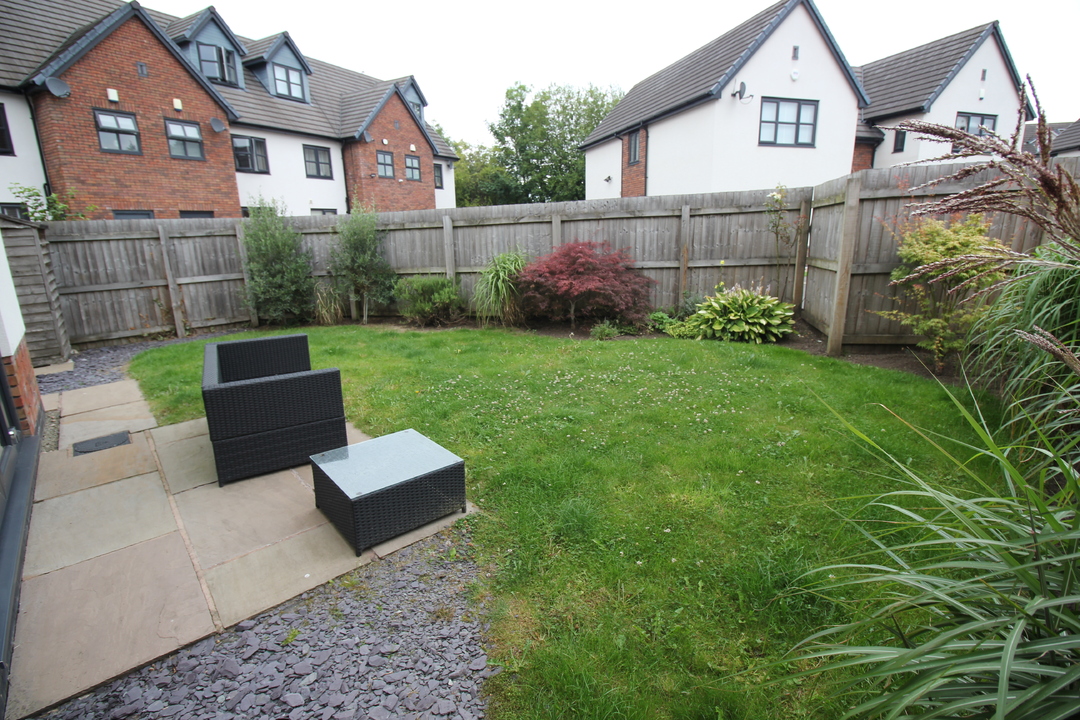 Chorlton Fold, Monton Eccles Property Details